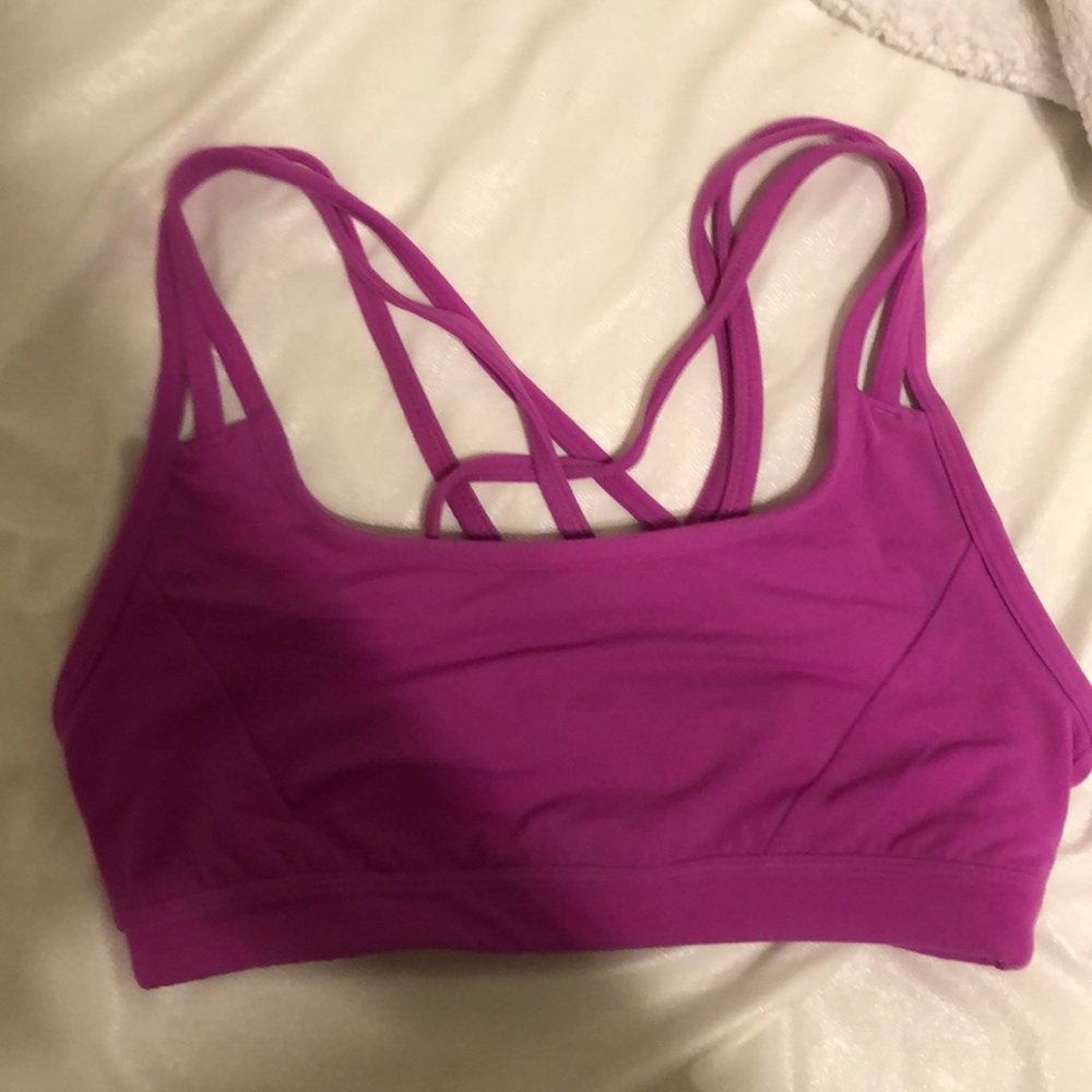 Athleta Strappy Back Sports Bra